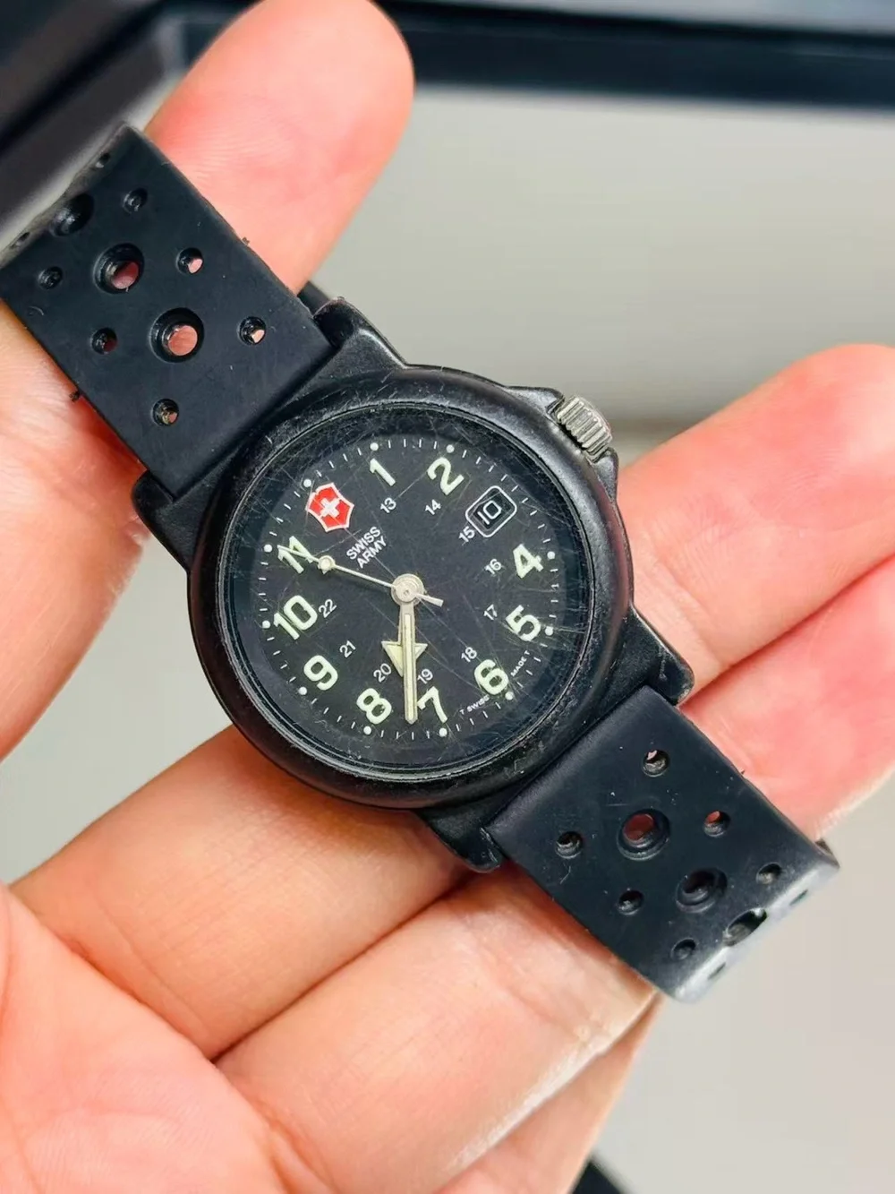 Swiss Army this watch